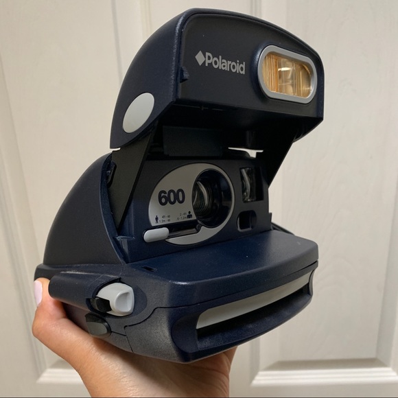 Vintage Polaroid 600 Round Instant Film Camera Express 600 film (Blue)